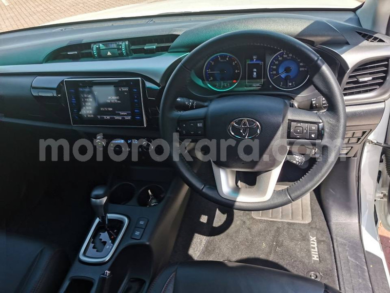 Tenga Tsaru Toyota Hilux Chena Mota In Francistown In North East Motorokara