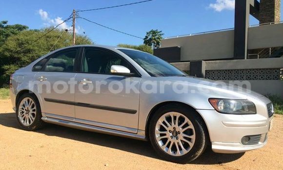Buy Used Volvo S40 Silver Car in Broadhurst in Gaborone Buy Used Volvo S40 Silver Car in Broadhurst in Gaborone