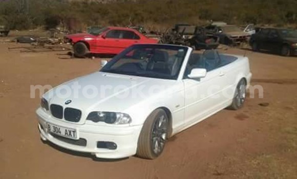 Buy Used BMW 3-Series White Car in Broadhurst in Gaborone Buy Used BMW 3-Series White Car in Broadhurst in Gaborone