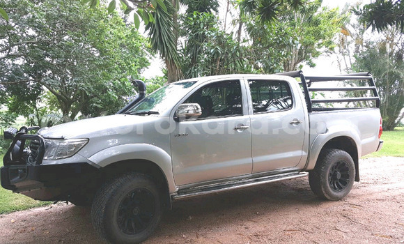 Tenga Tsaru Toyota Hilux Sirivha Mota in Broadhurst in Gaborone Tenga Tsaru Toyota Hilux Sirivha Mota in Broadhurst in Gaborone