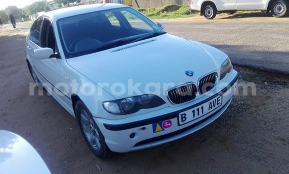 Buy Used BMW 3-Series White Car in Lobatse in South-East Buy Used BMW 3-Series White Car in Lobatse in South-East
